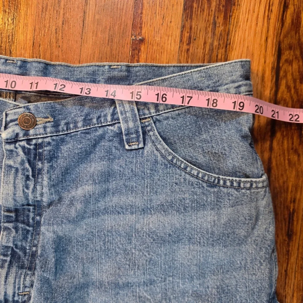 Wrangler‎ Mens Carpenter Denim Shorts Blue Medium Wash Work Worn 64WC4AI Size 40